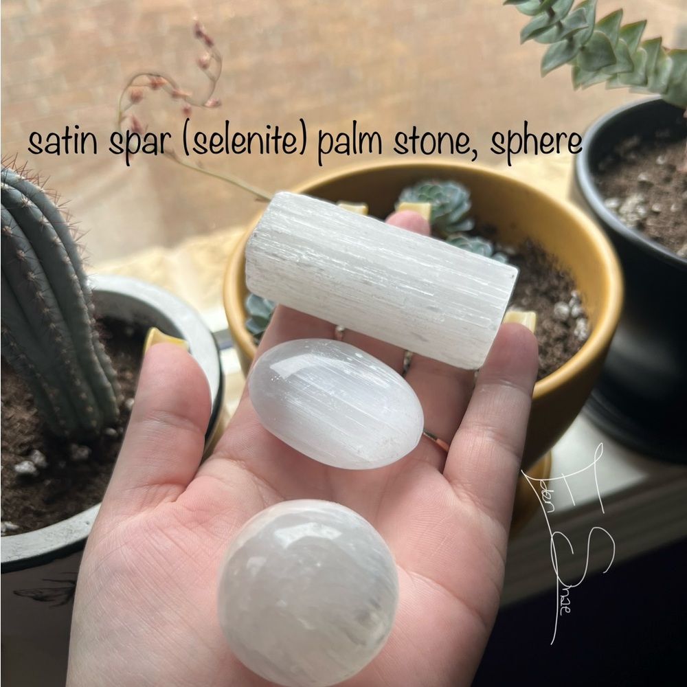 Satin Spar Selenite Palm Stone Set